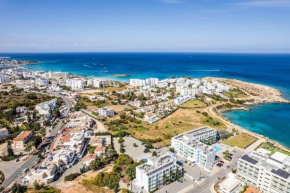 SunnyVillas 1 Bedroom Swimming Pool COR